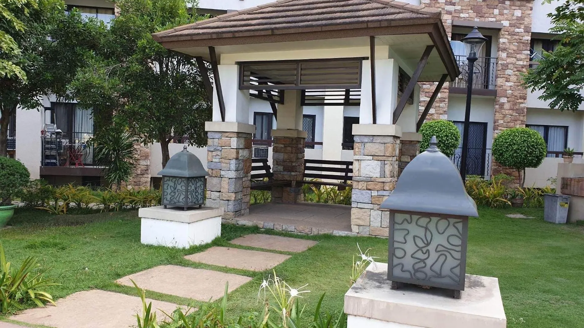 Apartamento 2Br Condo Free Pool With Wifi Near Mall In Davao City