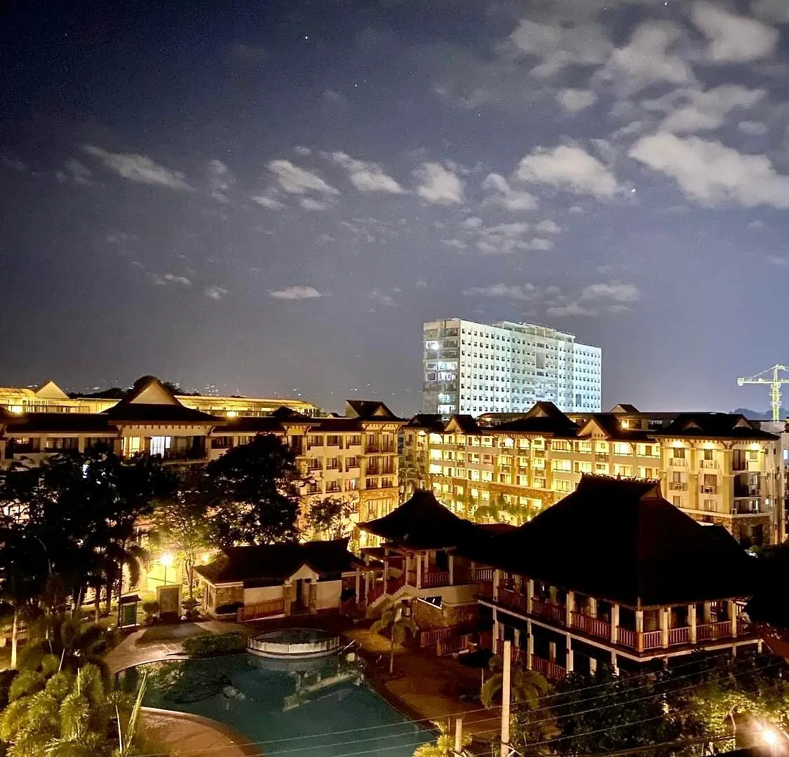 2Br Condo Free Pool With Wifi Near Mall In Davao City